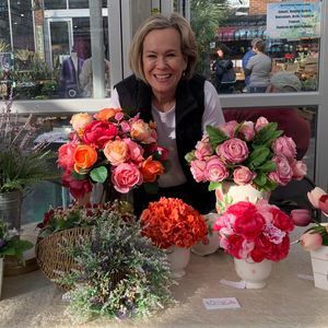 Meet your Posher, Linda